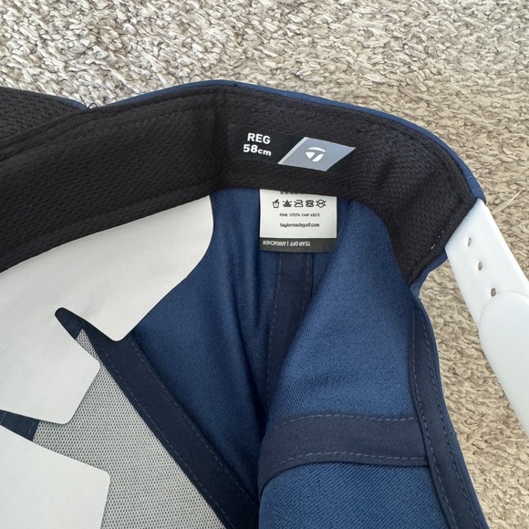 NWT TaylorMade Horizon Team Patch Golf Hat Navy Adjustable 58cm - Picture 5 of 6